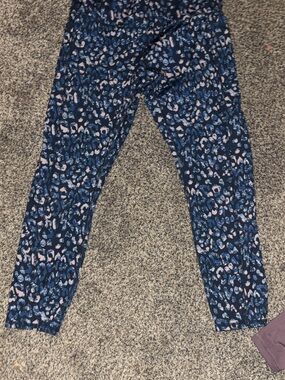 Women’s Blue Animal Print Stretch sport leggings XL
